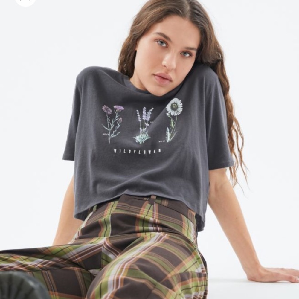 URBAN OUTFITTERS